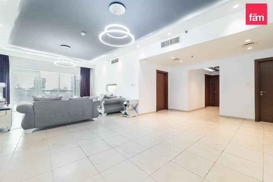 Spacious | Fully Furnished | Canal View Spacious | Fully Furnished | Canal View