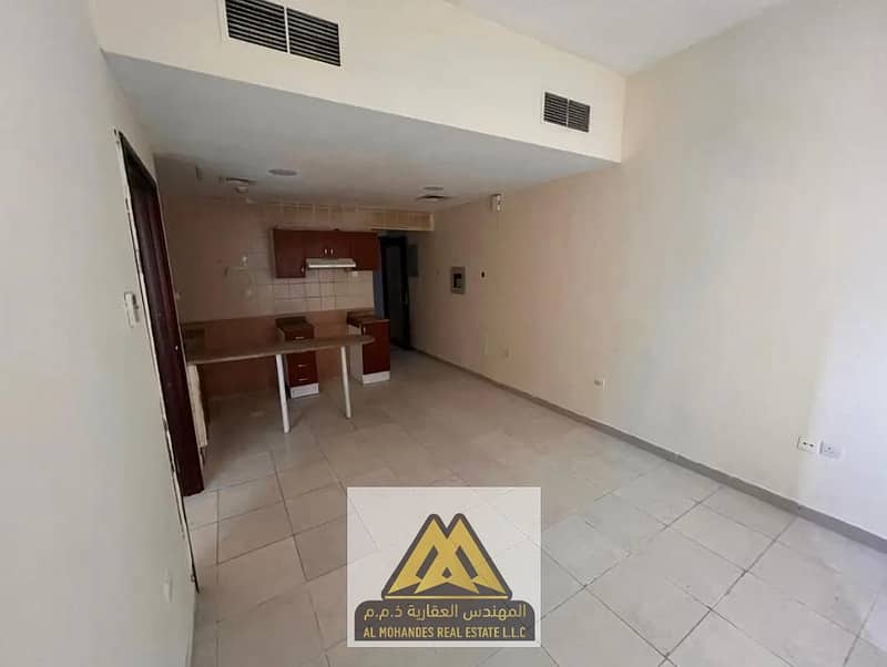 5 eacd927f-a78e-4391-aa0a-440aed5df440. jpg