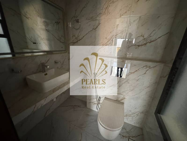 10 WhatsApp Image 2026-09-27 at 19.32. 35 (2). jpeg