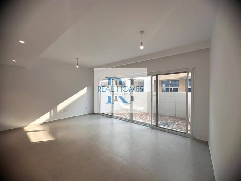 Casa adosada en DAMAC Hills 2 (Akoya by DAMAC),Verona, 4 dormitorios, 119999 AED - 16665073 Casa adosada en DAMAC Hills 2 (Akoya by DAMAC),Verona, 4 dormitorios, 119999 AED - 16665073