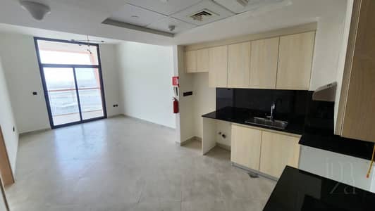 1 habitación Apartamento para en Alquiler en Dubai Healthcare City Phase 2, Dubai - Apartamento en Dubai Healthcare City Phase 2,Binghatti Avenue, 1 dormitorio, 65000 AED - 16665251 1 habitación Apartamento para en Alquiler en Dubai Healthcare City Phase 2, Dubai - Apartamento en Dubai Healthcare City Phase 2,Binghatti Avenue, 1 dormitorio, 65000 AED - 16665251