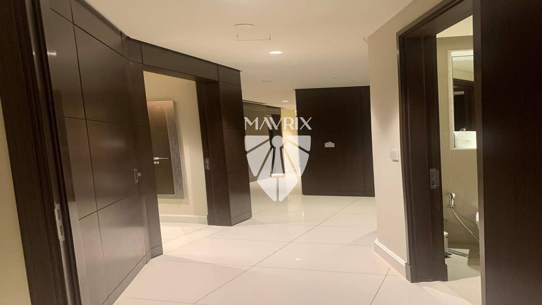 8 Image 10