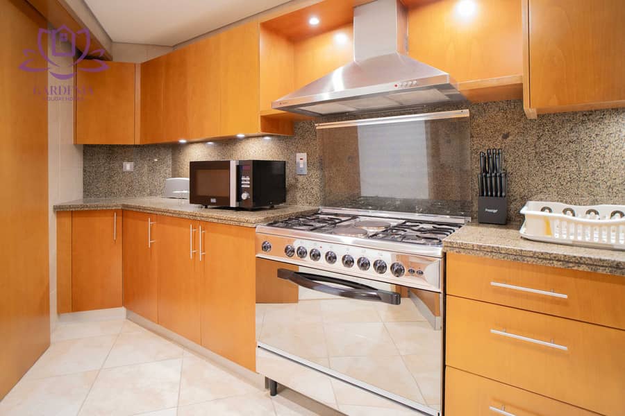 29 Kitchen 2. jpg