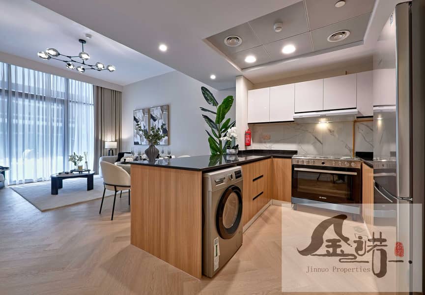 9 Kitchen (1). jpg