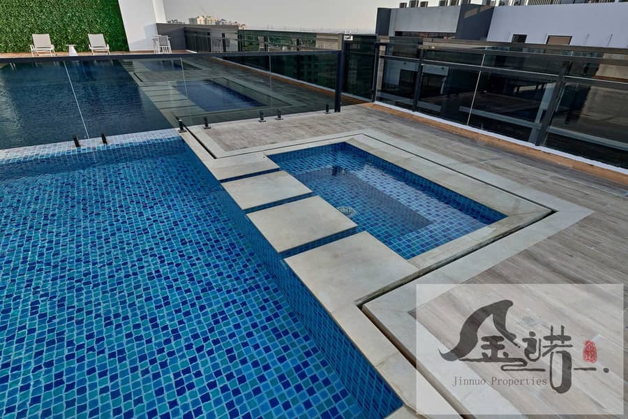 24 Swimming Pool (2). jpg
