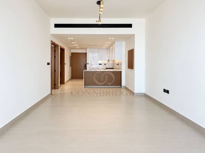 High-Potential Investment 1BR | Pool Views | Modern High-Potential Investment 1BR | Pool Views | Modern
