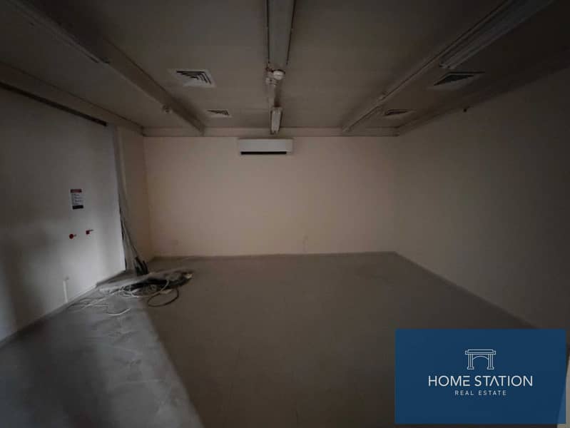21 9d28a343-e75d-422c-abd9-3d7289deeb94. jpg