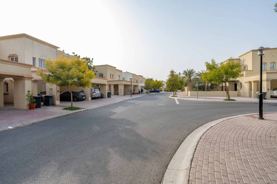 38 6eef8cc3-38d2-431c-cd34-e00d3244d200. jpeg