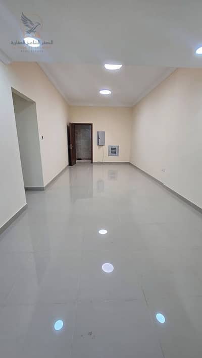 2 Bedroom Flat for Rent in Al Jurf, Ajman - apartment-for-rent-alswq-alsyny-property-13. jpg 2 Bedroom Flat for Rent in Al Jurf, Ajman - apartment-for-rent-alswq-alsyny-property-13. jpg