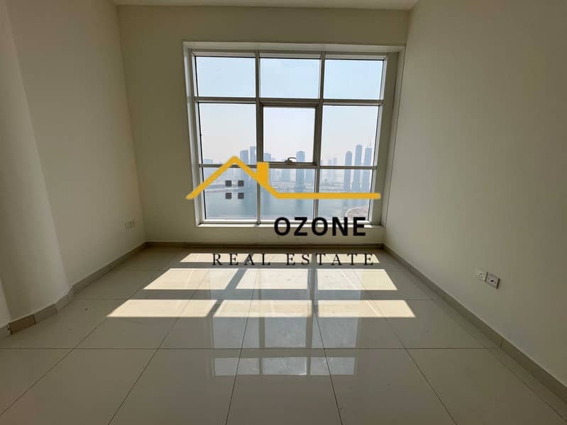 10 5f2abeb9-002b-4a5d-8dd7-8ca5abed9abb. jpg