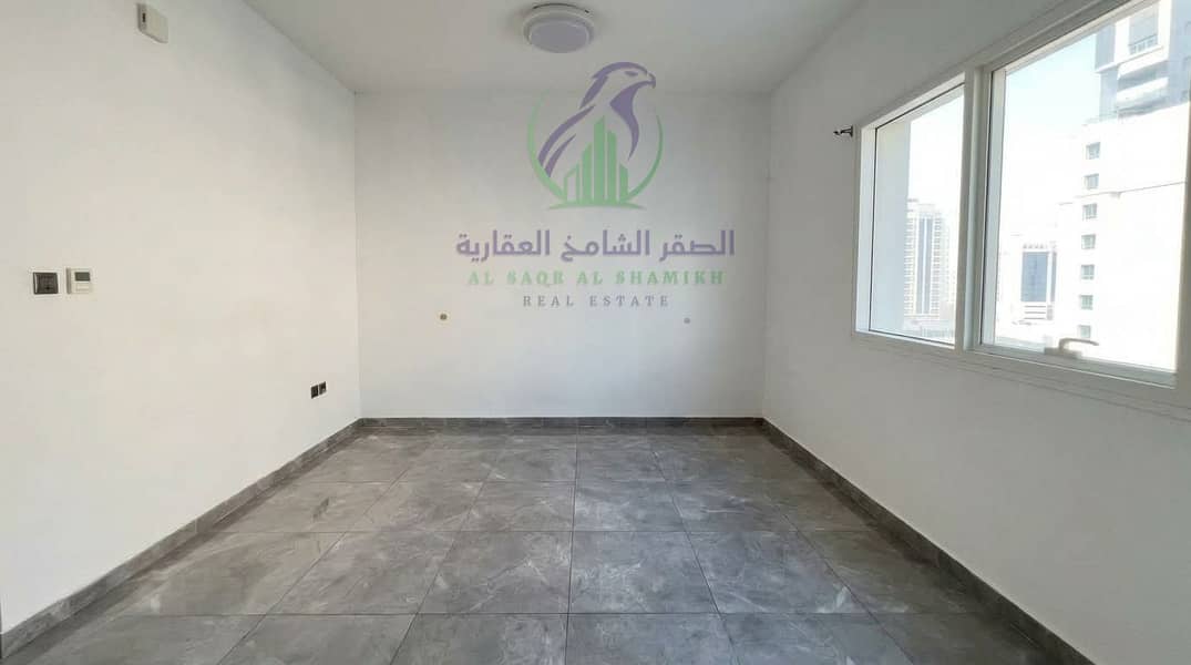6 Clean_apartment_photo_floors_20260928152713. jpg