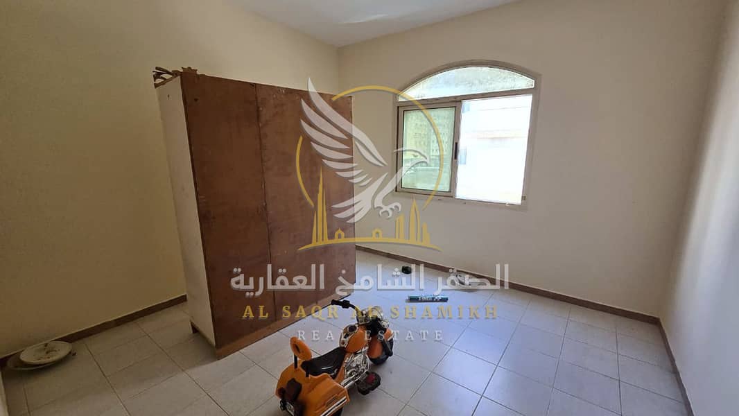 3 shqa-for-rent-1-bedroom-alnbaaa-alsharqa-bedroom-03. jpg