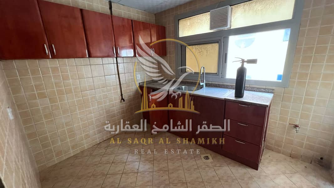 11 shqa-for-rent-1-bedroom-albwtyna-alsharqa-kitchen-13. jpg