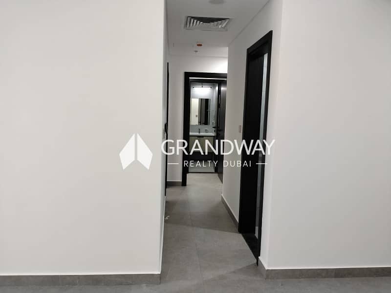 10 Spacious 2BR I Jumeirah Garden Community View — photo 10