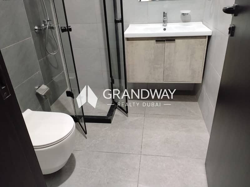 16 Spacious 2BR I Jumeirah Garden Community View — photo 16