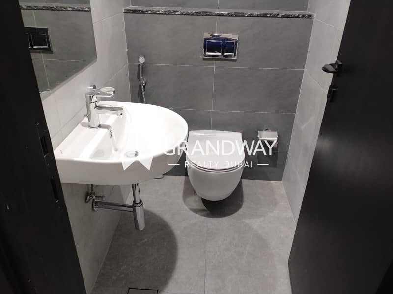21 Spacious 2BR I Jumeirah Garden Community View — photo 21