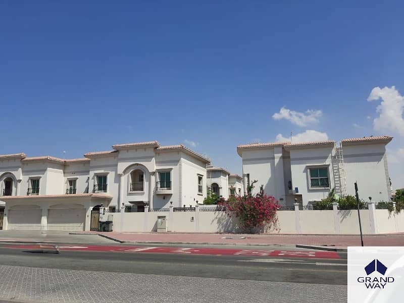 14 Large 5BR Villa | Prime Location | Family Home — photo 14