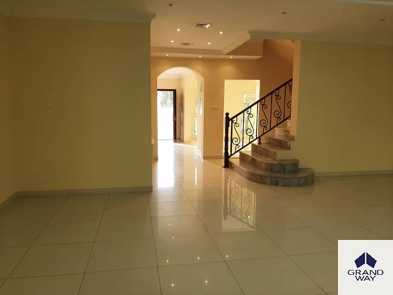 22 Large 5BR Villa | Prime Location | Family Home — photo 22