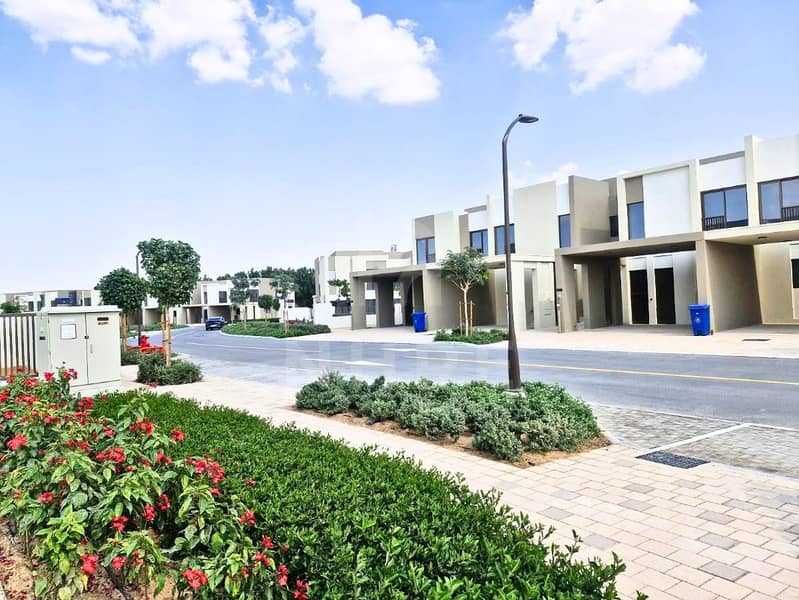 Villa in Villanova,La Rosa,La Rosa 5, 4 schlafzimmer, 180000 AED - 16669728 Villa in Villanova,La Rosa,La Rosa 5, 4 schlafzimmer, 180000 AED - 16669728