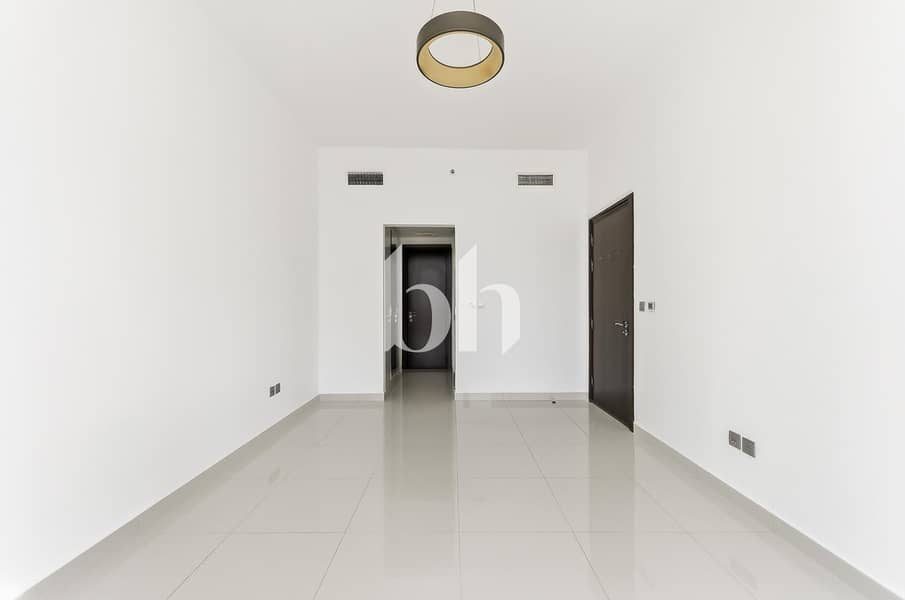 3 images image img