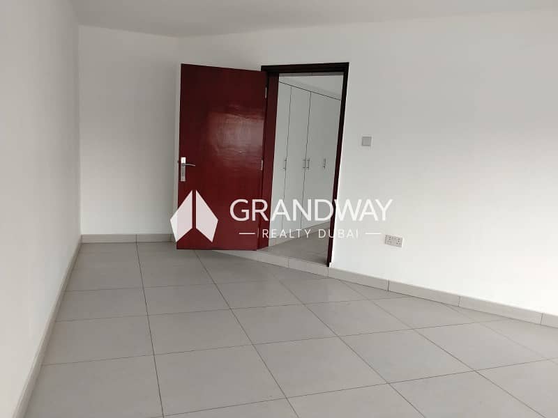 20 Elegant Residence| Large Layout | Central Location — photo 20