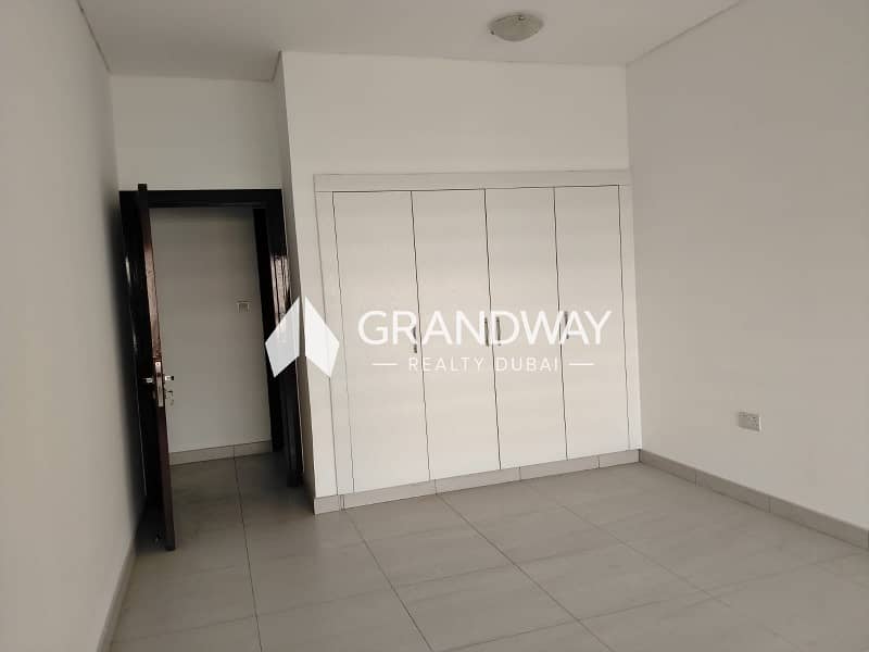 12 Spacious 3BR I Company Staff Allowed — photo 12
