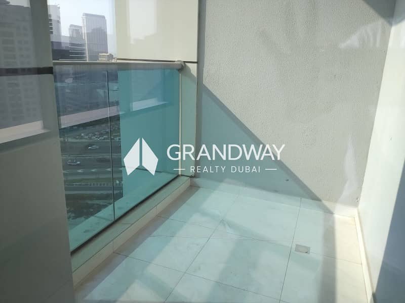 5 Spacious Bedroom Apartment I Near to Metro — photo 5