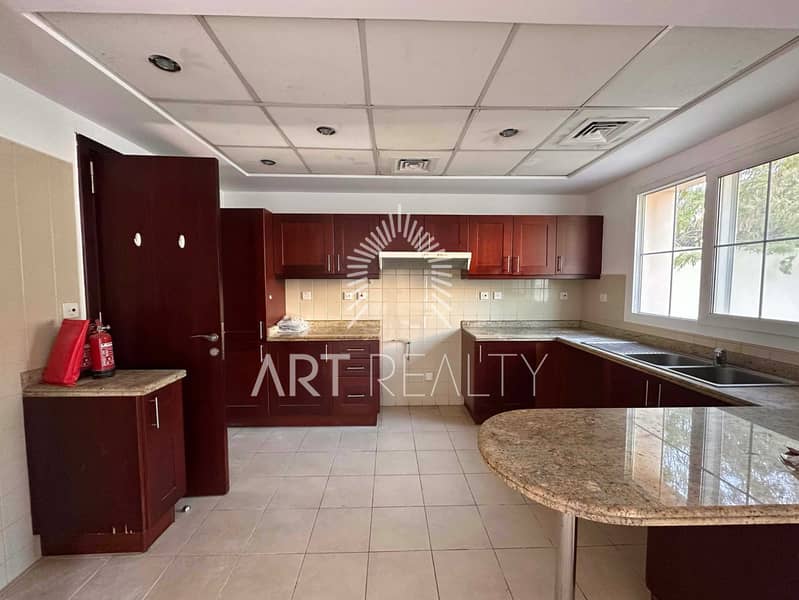 5 Arabian Rancher For Rent_Page_06_Image_0001. jpg