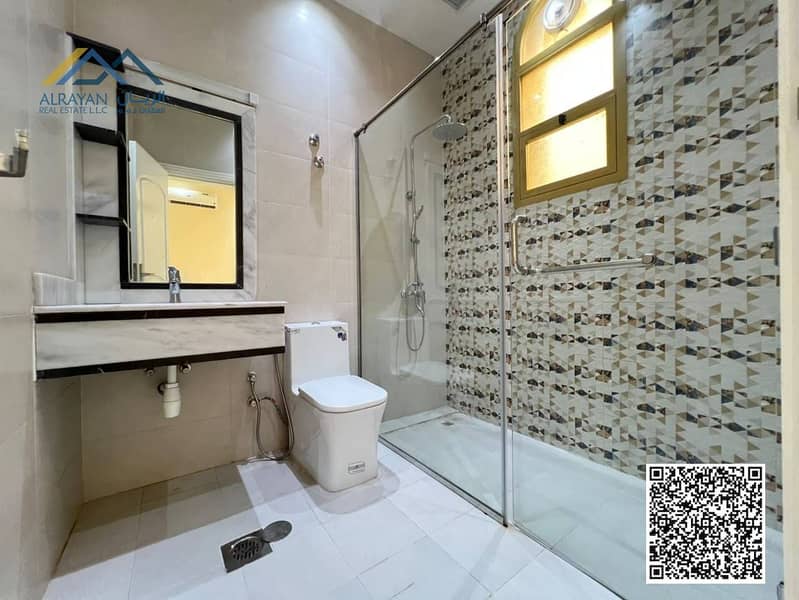 28 fb3d26d0-f344-4a0e-b2da-297fbde9cf46. jpg
