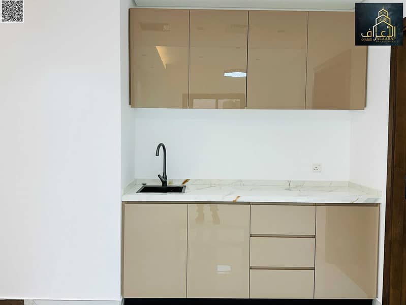 15 540eae10-a6fe-4405-bed7-956f97ddef43. jpg