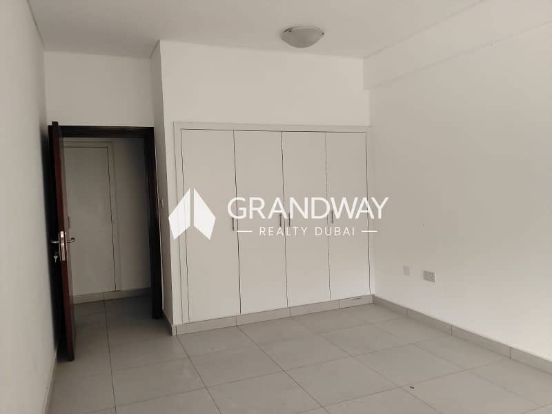 7 Spacious 2BR I Company Staff Allowed — photo 7