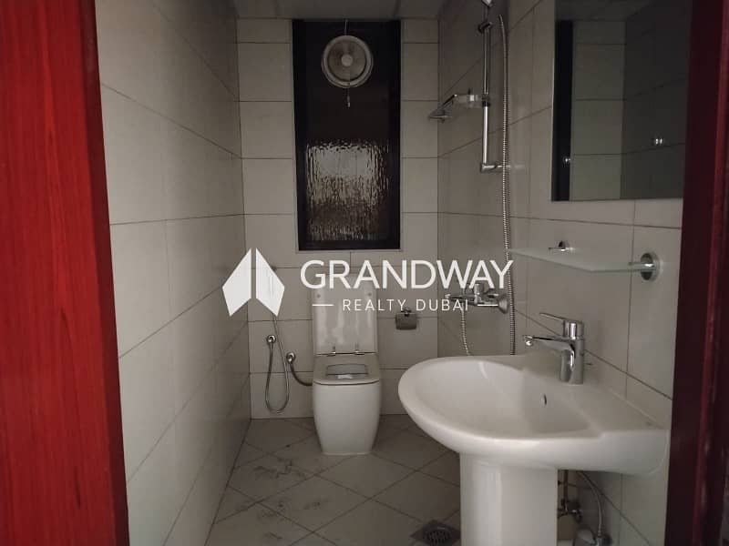 9 Spacious 2BR I Company Staff Allowed — photo 9