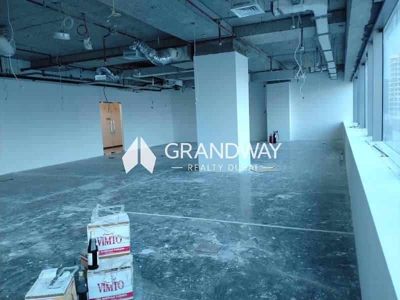 12 Spacious Office I Included Dewa Chiller I Vacant — photo 12