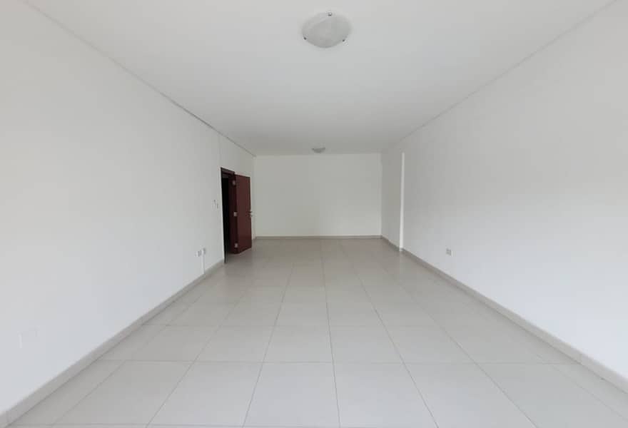 11 Modern 2BR+ Study | Prime Location | Zabeel — photo 11