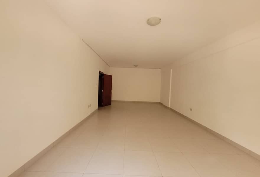 8 Spacious 2BR | Zabeel I Vacant — photo 8