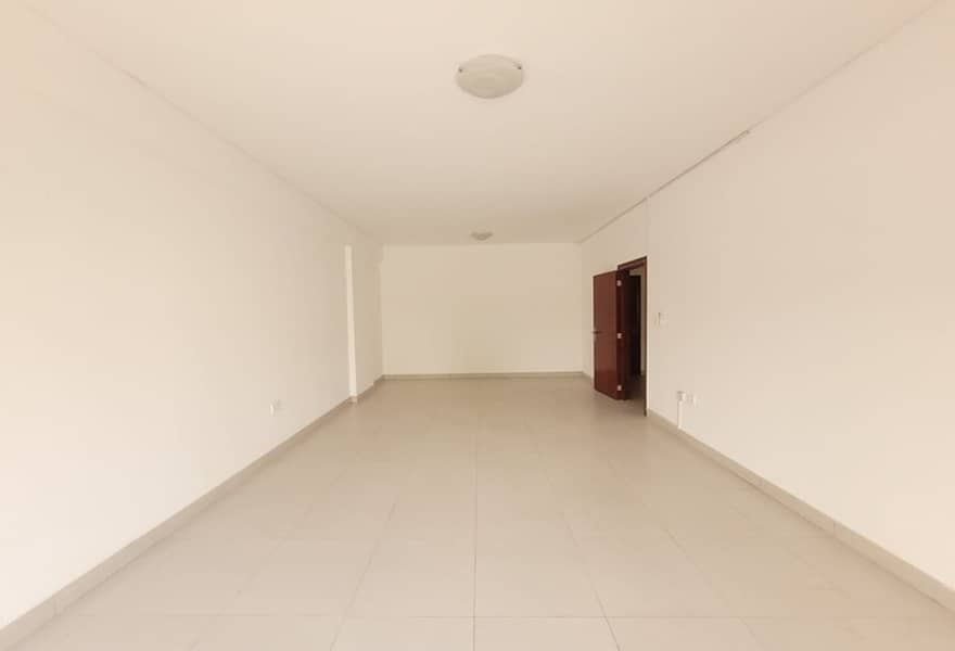 10 Elegant 3BR | Prime Location | Zabeel View — photo 10