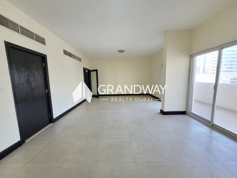 Bright Apartment | Spacious Layout | Al Muraqqabat — photo 1 Bright Apartment | Spacious Layout | Al Muraqqabat — photo 1
