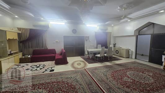 Building te Koop in Al Rawda, Ajman - c5c4dcbc-cb35-40d5-bcad-f371e3fe26e2. jpg Building te Koop in Al Rawda, Ajman - c5c4dcbc-cb35-40d5-bcad-f371e3fe26e2. jpg