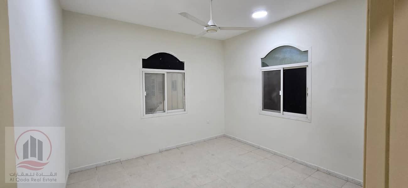 7 property_photo_01. jpg