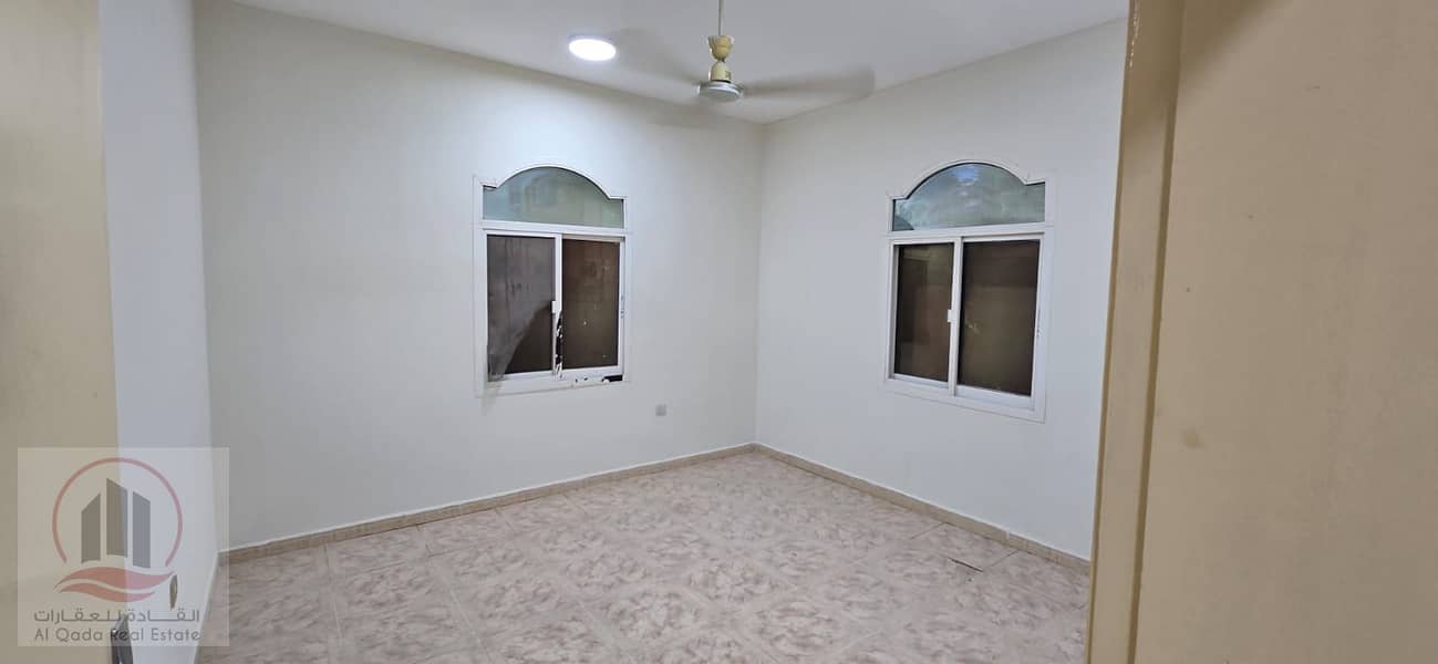 11 property_photo_06. jpg