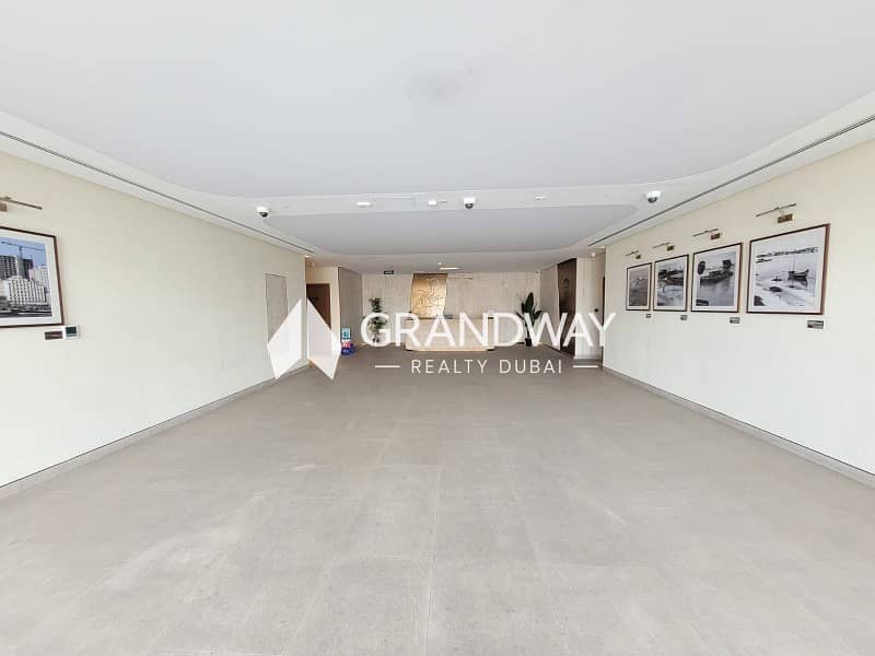 3 Spacious 2BR I Well-Maintained I Vacant — photo 3