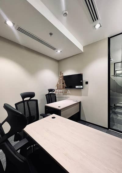 Office for Rent in Business Bay, Dubai - CLOSE TO METRO | VACANT | FITTED