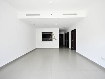 1 Bedroom Flat for Rent in Downtown Dubai, Dubai - Vacant | Unfurnished | Prime Location