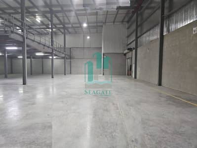 Warehouse for Rent in Dubai Investments Park (DIP), Dubai - WhatsApp Imag6-09-28 at 4.21. 36 PM. jpeg Warehouse for Rent in Dubai Investments Park (DIP), Dubai - WhatsApp Imag6-09-28 at 4.21. 36 PM. jpeg