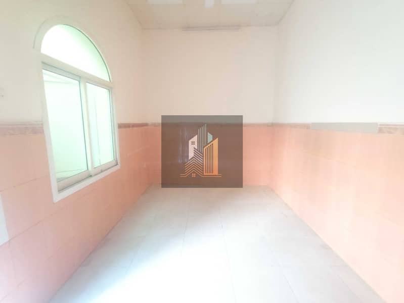 2 104443. jpg