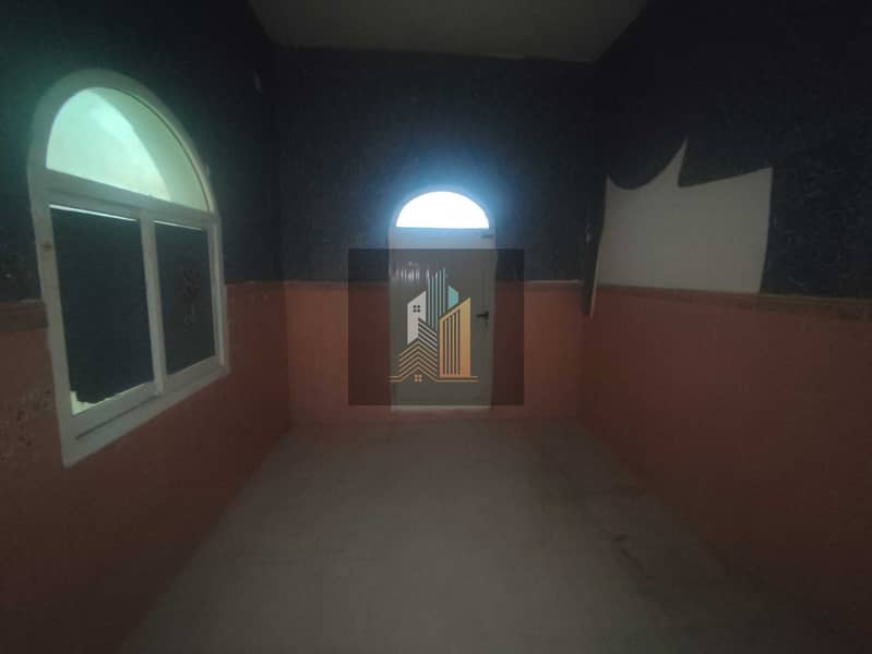 10 104451. jpg