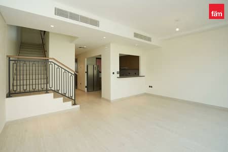 4 Bedroom Townhouse for Sale in DAMAC Lagoons, Dubai - Single Row Genuine Offer Spacious