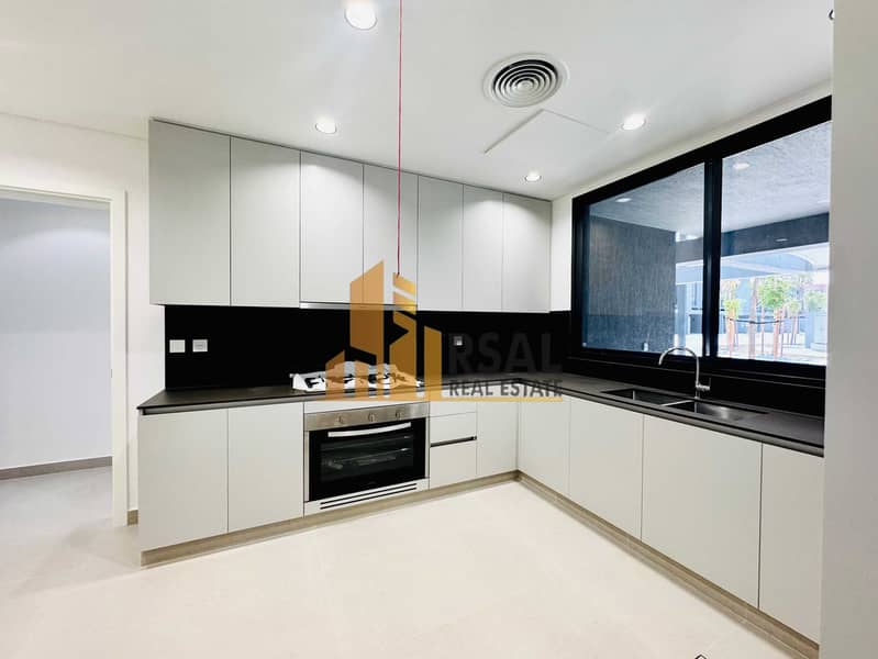 3 1000671328. jpg