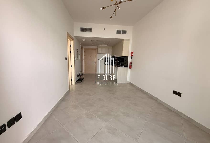Spacious Good Condition 1BHK | Ready For Occupancy Spacious Good Condition 1BHK | Ready For Occupancy