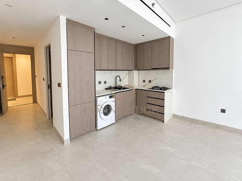 Practical & Well-Designed Layout | Partially Furnished Practical & Well-Designed Layout | Partially Furnished